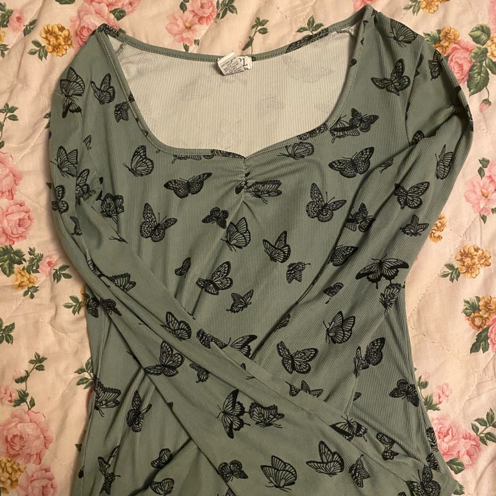Rue 21 Long Sleeved Shirt